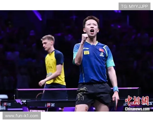 徐灿训练间偷偷戴金链，感觉他比冠军还讲究牌面！