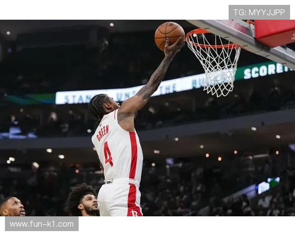 斯科蒂·皮蓬突破助攻效率提升显著 优于同期得分后卫