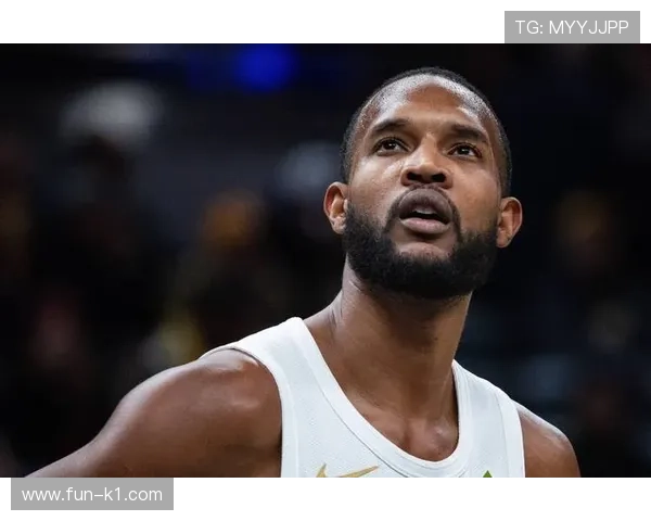 莫布里无球切入效率提升，内线防守改变骑士攻防结构