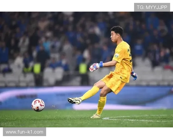 申花进攻宽度不足、边路打不开：战术问题还是球员能力不足正对比赛造成影响？