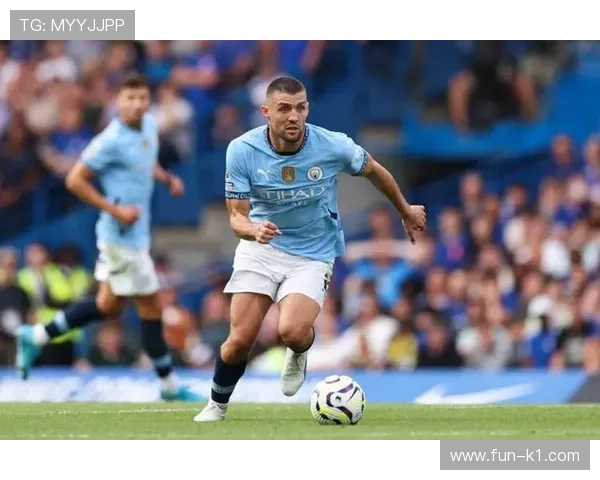 科瓦契奇加盟曼城：中场轮换补强与生涯新阶段分析